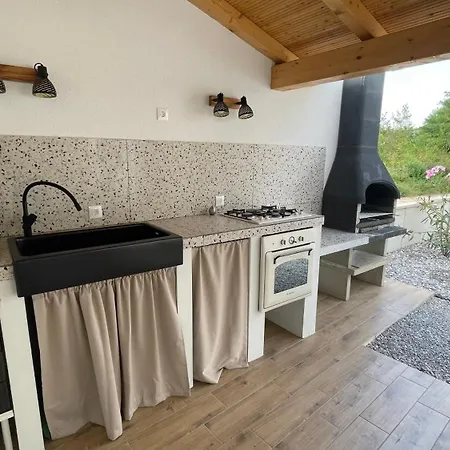 Oskoli Vizinada